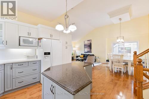 87 Pine Valley Drive, St. Thomas, ON - Indoor Photo Showing Kitchen