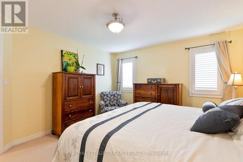 87 Pine Valley Drive, St. Thomas, ON - Indoor Photo Showing Bedroom