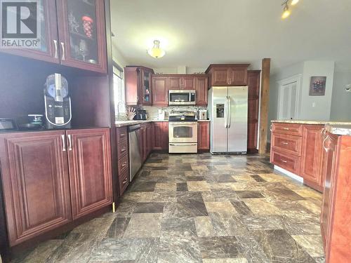 6 Jo-Am Street, Lewisporte, NL - Indoor Photo Showing Kitchen