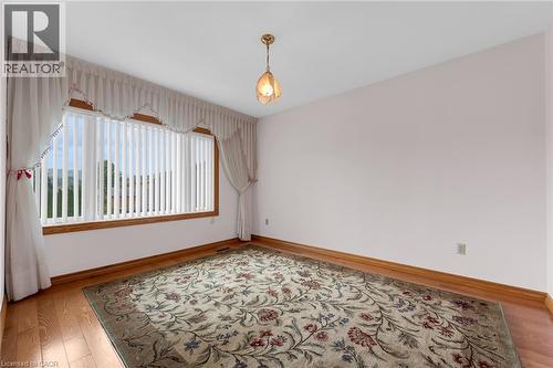 35 Glen Park Court, Hamilton, ON - Indoor Photo Showing Other Room
