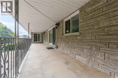 35 Glen Park Court, Hamilton, ON - Outdoor With Exterior