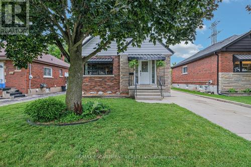 66 Paling Court, Hamilton, ON - Outdoor