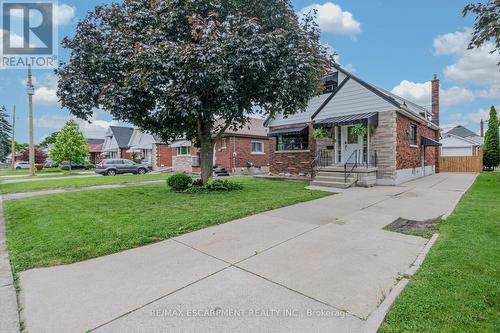 66 Paling Court, Hamilton, ON - Outdoor