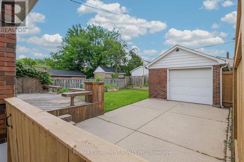 66 Paling Court, Hamilton, ON - Outdoor