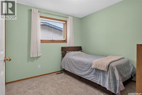 3547 Hazel Grove, Regina, SK - Indoor Photo Showing Bedroom
