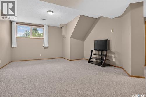 3547 Hazel Grove, Regina, SK - Indoor Photo Showing Other Room