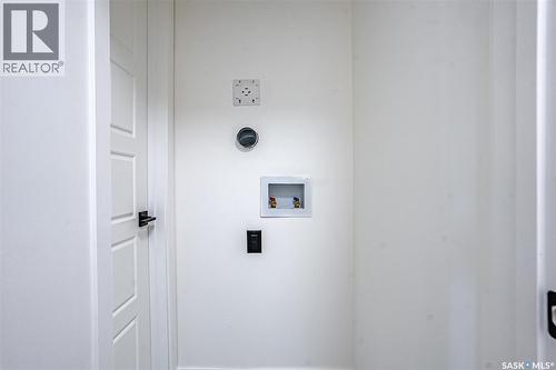 1220 H Avenue N, Saskatoon, SK - Indoor Photo Showing Other Room