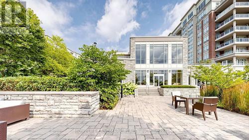 507 - 15 Stollery Pond Crescent, Markham, ON - Outdoor