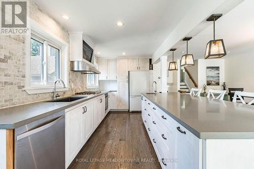 56 Sutter Avenue, Brampton, ON - Indoor Photo Showing Kitchen With Upgraded Kitchen