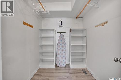 103 120 C Avenue N, Saskatoon, SK - Indoor With Storage
