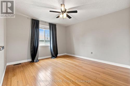 187 Clairfields Drive E, Guelph, ON - Indoor Photo Showing Other Room