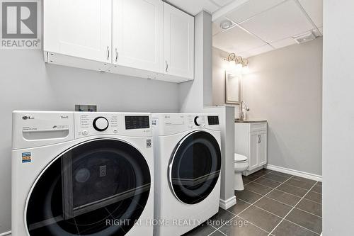 187 Clairfields Drive E, Guelph, ON - Indoor Photo Showing Laundry Room