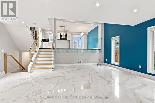 187 Clairfields Drive E, Guelph, ON - Indoor Photo Showing Other Room