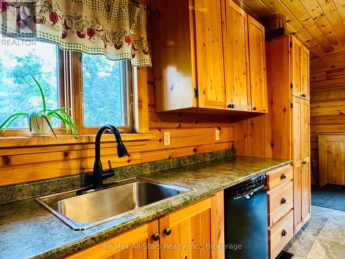 7140 Highway 28, North Kawartha, ON - Indoor Photo Showing Kitchen