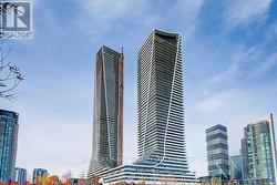 1013 - 30 SHORE BREEZE DRIVE Toronto, ON M8V 1A1