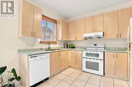 12 Thorndale Road, Brampton (Bram East), ON - Indoor Photo Showing Kitchen With Double Sink
