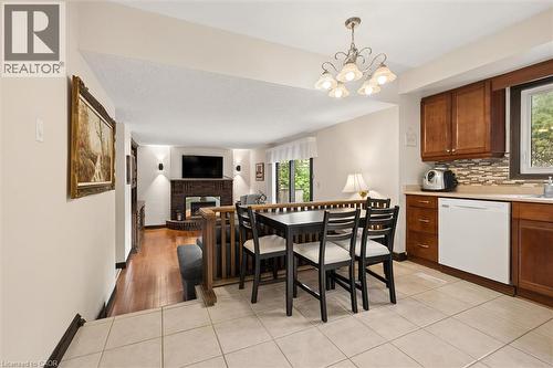 8 Perin Place, Kitchener, ON - Indoor