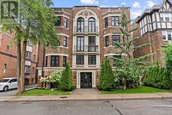 2 - 314 LONSDALE ROAD  Toronto, ON M4V 1X4