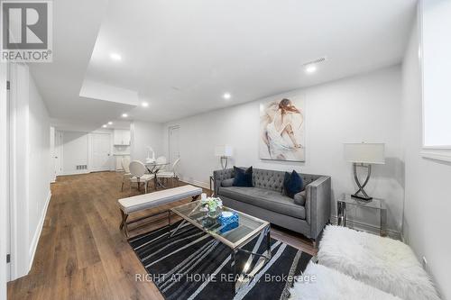 LOWER - 582 CARLYLE COURT , Oshawa, Ontario L1H 6S2 5