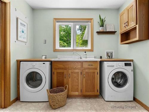 4145 Highway 329, Bayswater, NS - Indoor Photo Showing Laundry Room