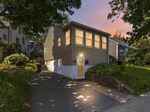 3628 Barrington Street, Halifax, NS - Outdoor