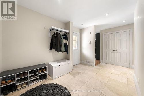 2154 Oneida Crescent, Mississauga, ON - Indoor Photo Showing Other Room