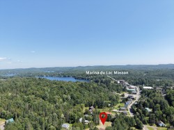 19 Rue des Sapins  Sainte-Marguerite-Du-Lac-Masson, QC J0T 1L0