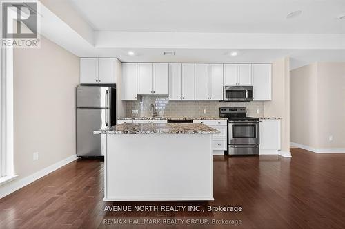 2104 - 179 Metcalfe Street, Ottawa, ON - Indoor Photo Showing Kitchen With Stainless Steel Kitchen With Upgraded Kitchen