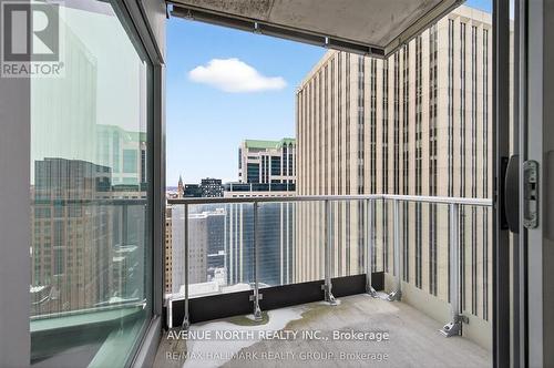 2104 - 179 Metcalfe Street, Ottawa, ON -  With Exterior