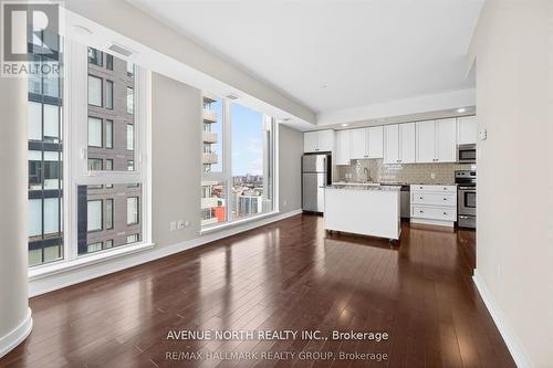 2104 - 179 Metcalfe Street, Ottawa, ON - Indoor Photo Showing Kitchen