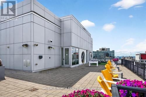 2104 - 179 Metcalfe Street, Ottawa, ON - Outdoor