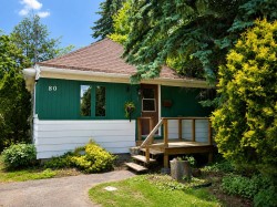 80 Av. Prince-Edward Pointe-Claire, QC H9R 4C7