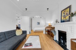 Salon - 