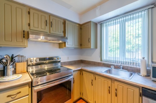 Cuisine - 3690 Crois. Oscar, Brossard, QC - Indoor Photo Showing Kitchen