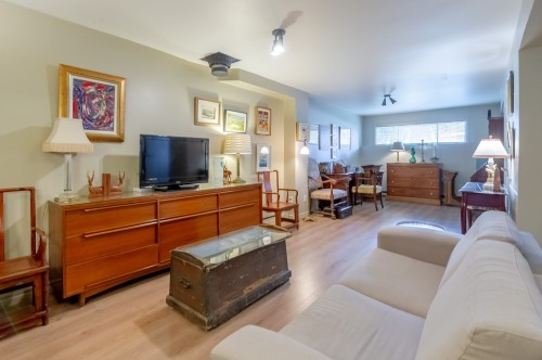 Salle familiale - 3690 Crois. Oscar, Brossard, QC - Indoor Photo Showing Living Room