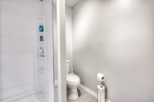 Bathroom - 1267 Rue Du Relais, Laval (Sainte-Dorothée), QC - Indoor Photo Showing Bathroom