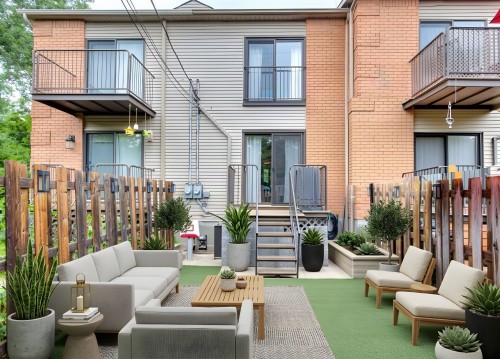 Courtyard - 1267 Rue Du Relais, Laval (Sainte-Dorothée), QC - Outdoor With Deck Patio Veranda With Exterior
