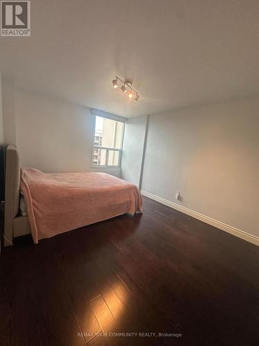 1711 - 15 Vicora Linkway, Toronto, ON - Indoor Photo Showing Bedroom
