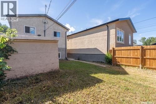 425 Lorne Street, Regina, SK - Outdoor