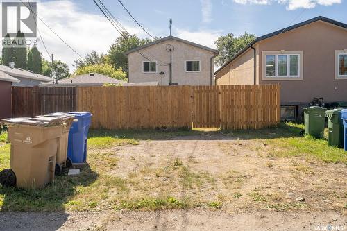 425 Lorne Street, Regina, SK - Outdoor With Exterior