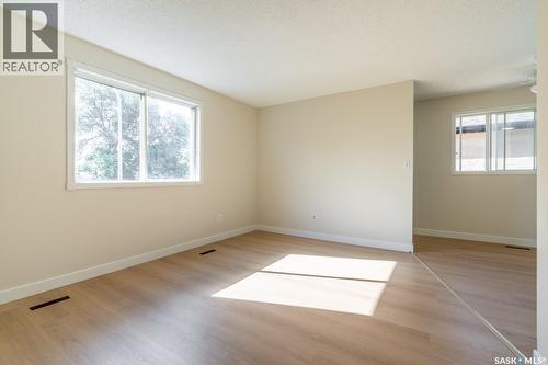 425 Lorne Street, Regina, SK - Indoor Photo Showing Other Room