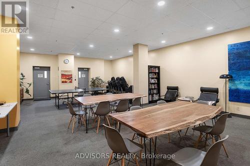 209 - 11 Christie Street, Toronto, ON - Indoor