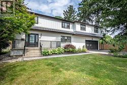 59 FAIRWOOD PLACE E  Burlington (Lasalle), ON L7T 2B7