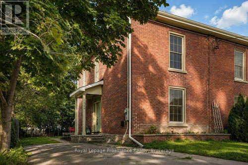 275 CHARLES STREET  Belleville (Belleville Ward), ON K8N 3M7