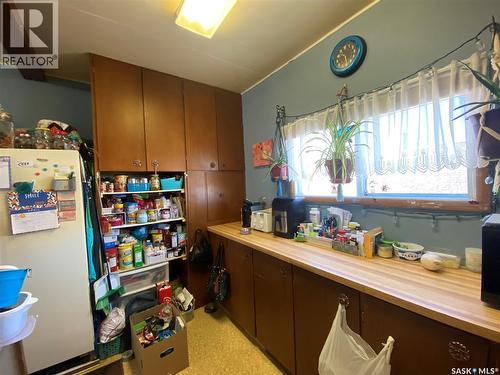 819 3Rd Avenue N, Alsask, SK - Indoor