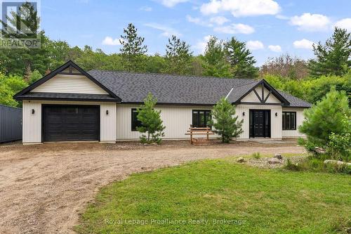 41948A COMBERMERE ROAD  Madawaska Valley, ON K0J 1B0