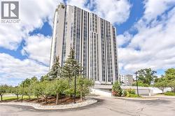 190 HESPELER Road Unit# 802  Cambridge, ON N1R 8B8