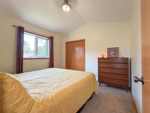 Second Bedroom - 150 Lynx Crescent, Brandon, MB - Indoor Photo Showing Bedroom