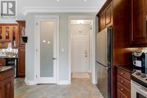 150 Garth Massey Drive, Cambridge, ON - Indoor Photo Showing Kitchen