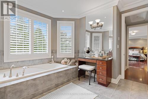 150 Garth Massey Drive, Cambridge, ON - Indoor Photo Showing Bathroom